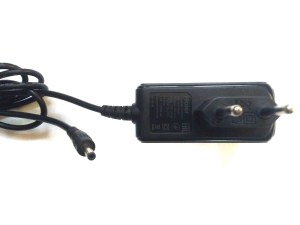 Блок питания (Б/У оригинальный), 12v 2000ma для ноутбука Haier запчасти для ноутбука