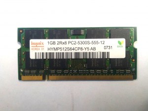 Hynix HYMP512S64CP8-Y5 AB 1Gb 2Rx8 PC2-5300S-555-12 запчасти для ноутбука