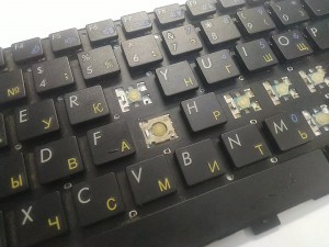 Клавиатура неисправная (на кнопки) 6-80-M1100-282-1 MP-08J66SU-430 DNS 0121598, 0121595 запчасти для ноутбука