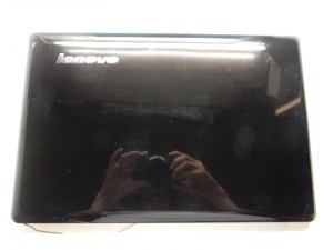 Верхняя крышка (матрицы) AP0E4000601 для ноутбука Lenovo Z565 Z560