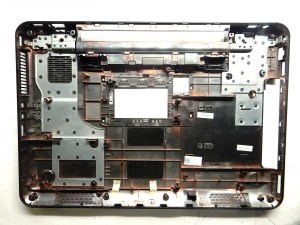 Корпус нижняя часть (корыто) 60.4HH07.015 50DG15BT01M для ноутбука Dell Inspiron N5010 M5010
