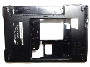 Корпус нижняя часть (корыто) BA75-02401A BA81-08659A для ноутбука Samsung NP- R425 R430 RV408